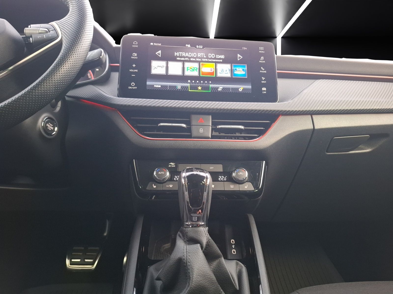 Fahrzeugabbildung SKODA Kamiq TSI Monte Carlo DSG Matrix Navi Pano AID A