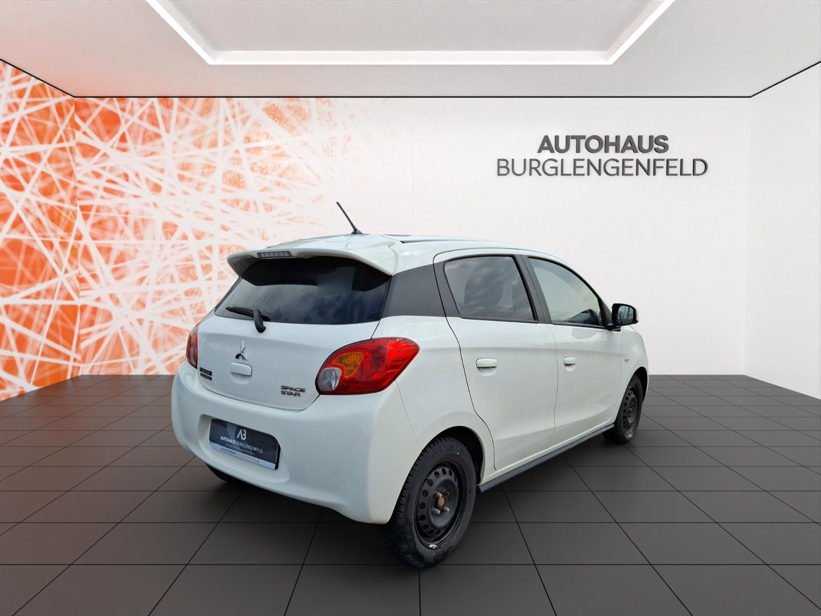 Fahrzeugabbildung Mitsubishi Space Star Diamant Edition+