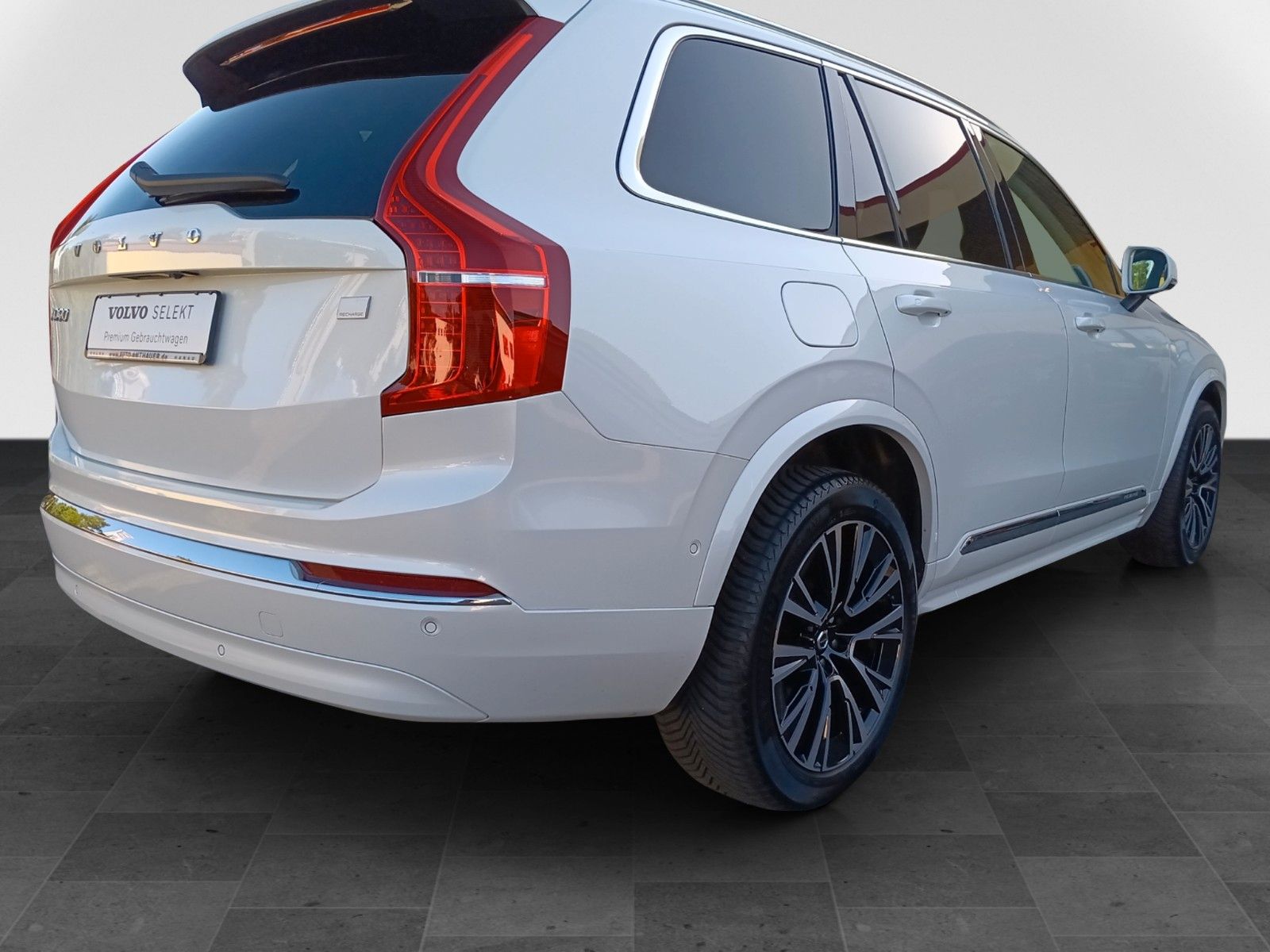 Volvo XC90 T8 Ultra Bright Recharge - AHK Pano 360° foto 8