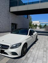 Mercedes-Benz C 400 4MATIC AMG Line/Burmester/Jungesterne/Pano - Mercedes-Benz C 400: Coupe