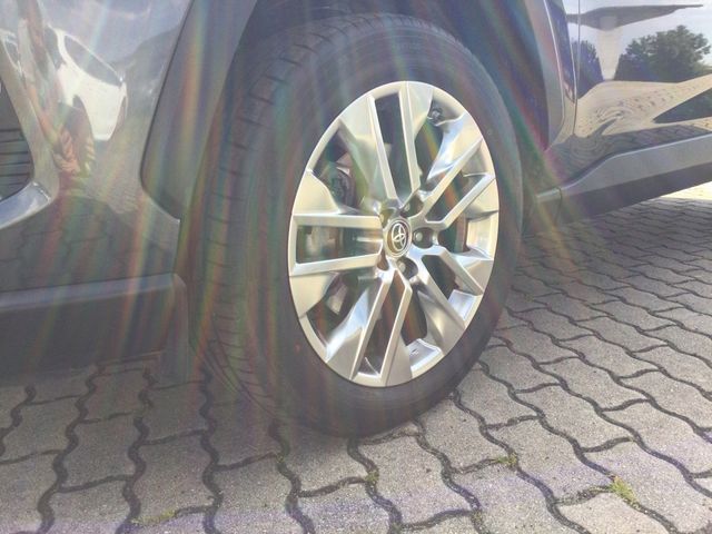 RAV4 2.5 Hybrid 4x4 Lounge SHZ NAVI ACC LED 360°
