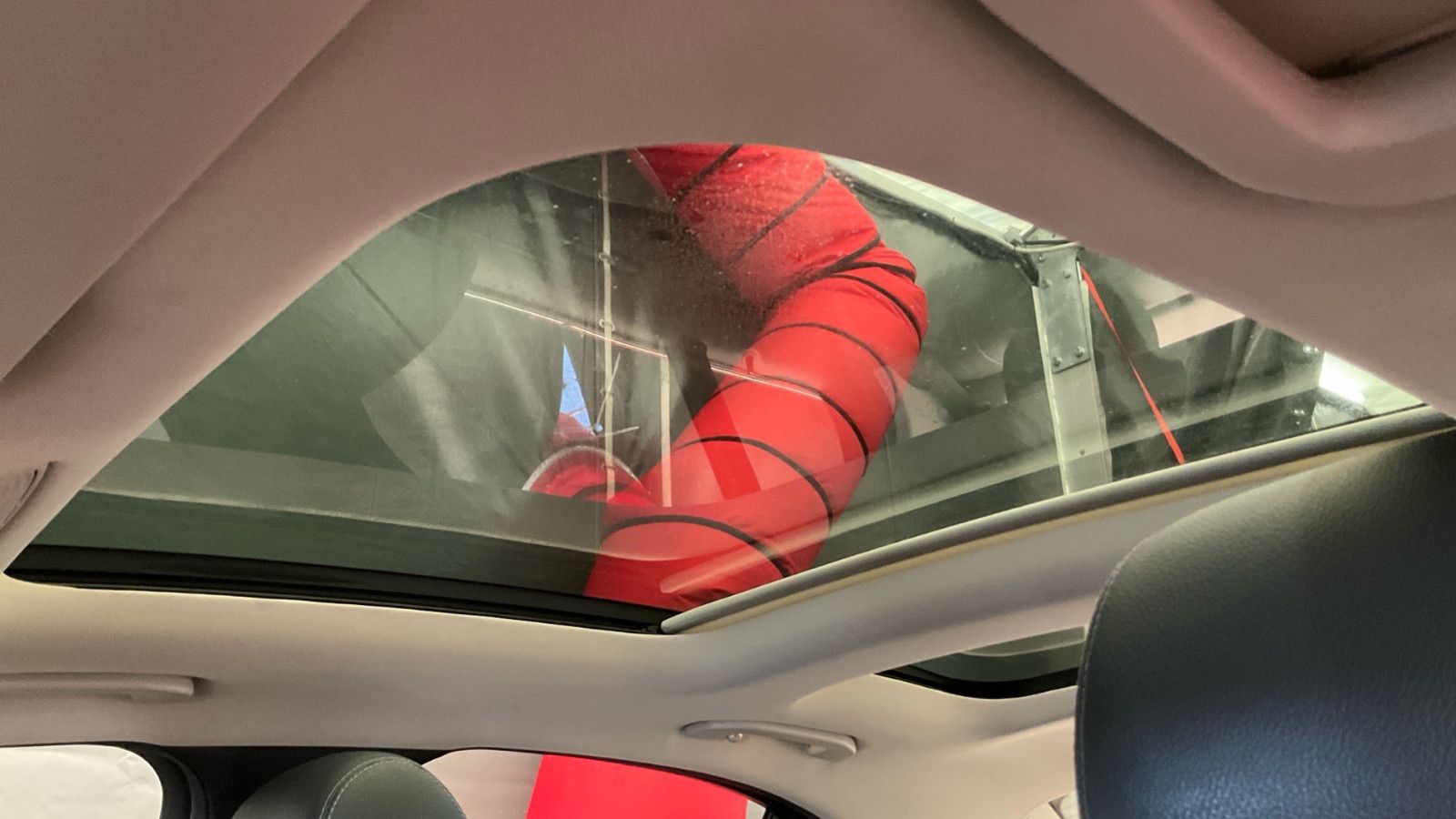 Fahrzeugabbildung Mercedes-Benz C 200 d Limo 9G-Tronic Avg GRA Pano 360°Kamera