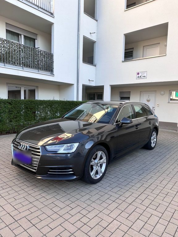 Image of Audi A4
