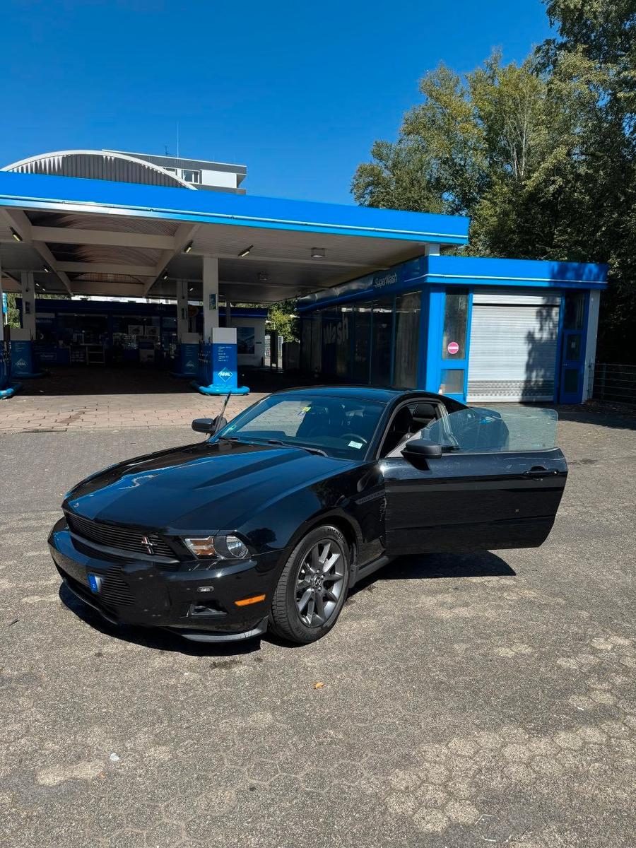 Ford Mustang (USA), Coupé