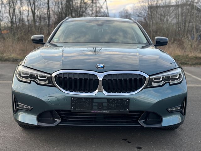 BMW 320d Sport Line*NAVI*HUD*LED*KAMERA*CARPLAY*SHZ