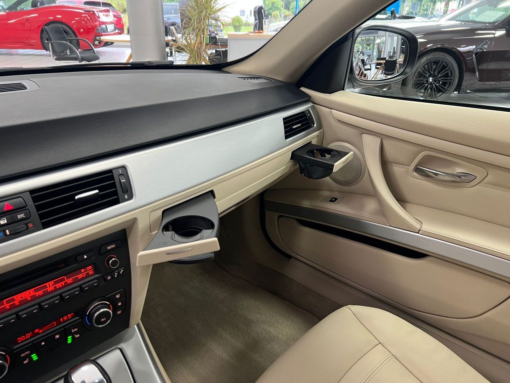 BMW 325 i Coupe*Leder*PDC*Sitzheizung*59T KM*Xenon*