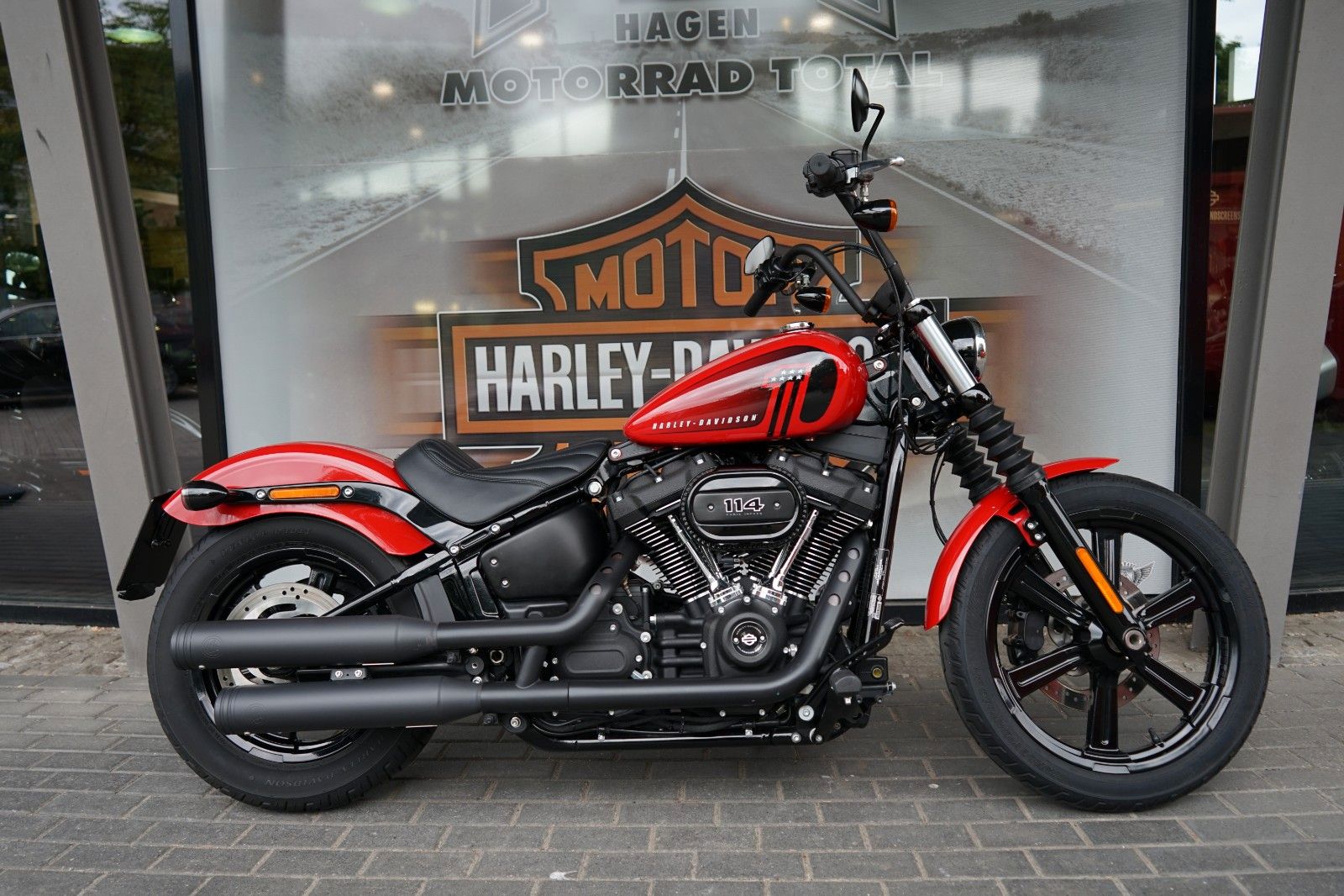 Fahrzeugabbildung Harley-Davidson Street Bob 114 - Kesstech - Neuwertig - Garantie