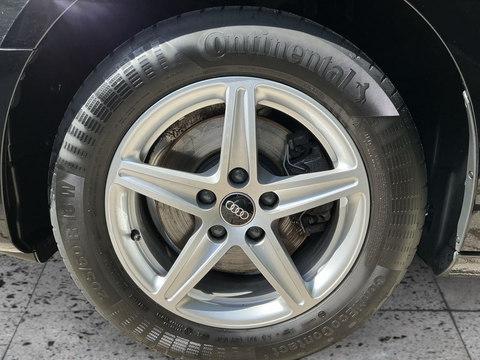 Audi A4 - Bild 8