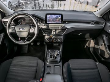 Ford Focus Turnier 1.0 Titanium Kamera Navi LED