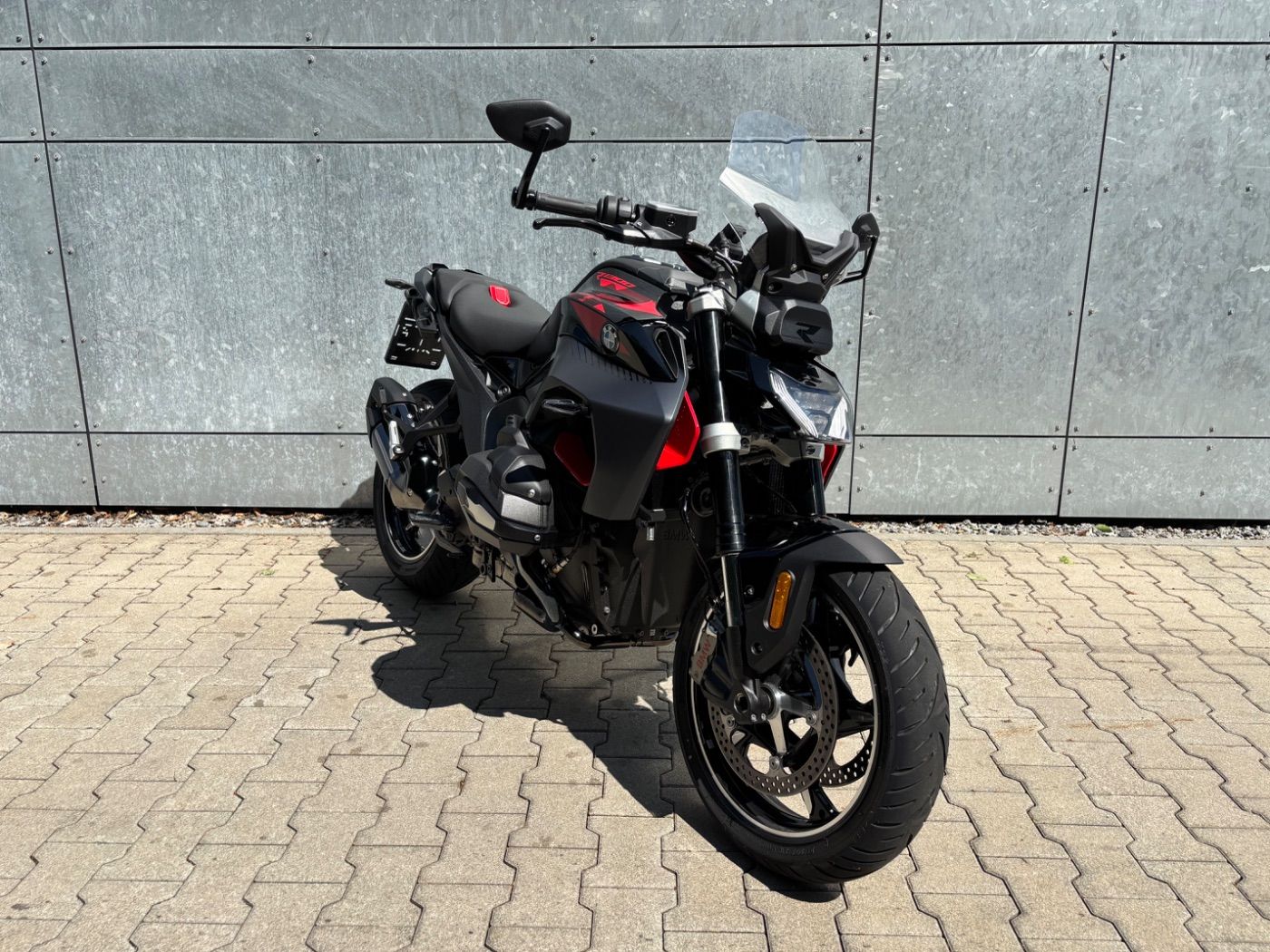 Fahrzeugabbildung BMW R 1300 R Option 719 ASA super Ausstattung