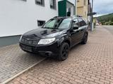 Subaru Forester 2.0X AHK - Subaru Forester aus 2012