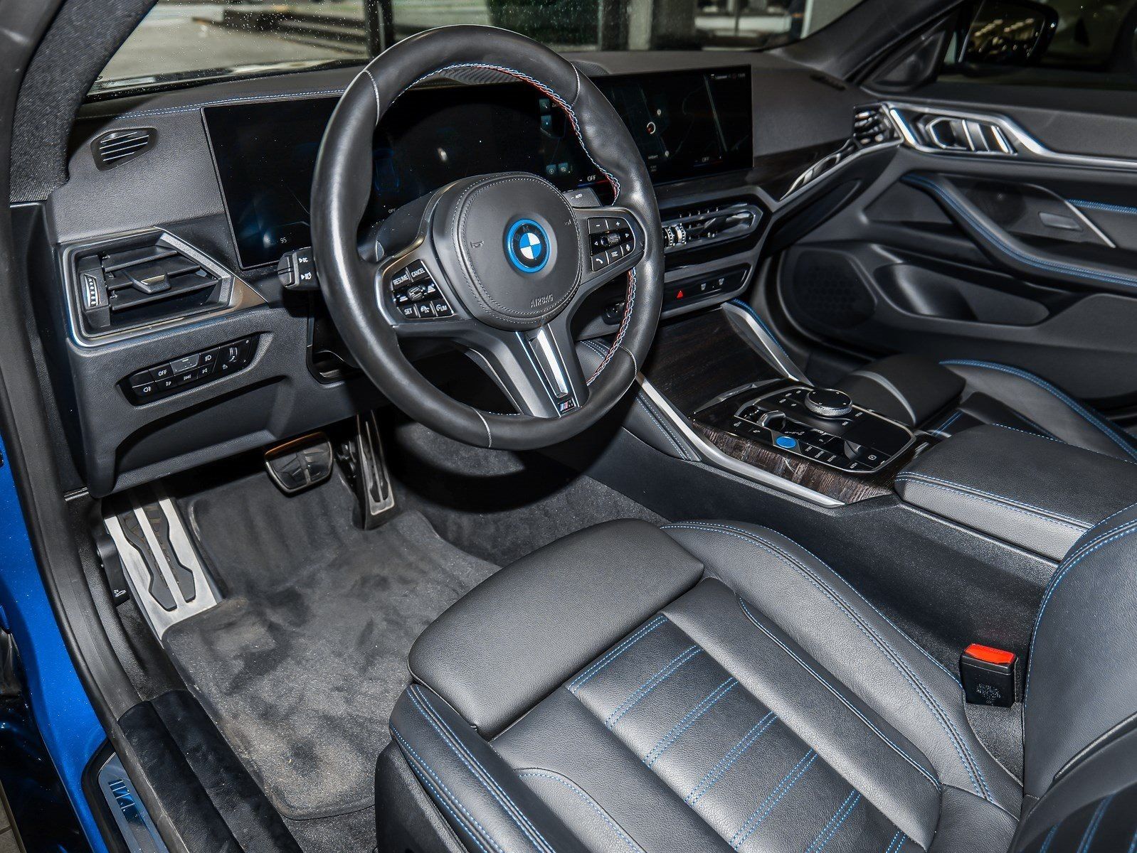 BMW i4 M50 M Sport HUD ACC RFK NAVI Standh. LED DAB foto 17
