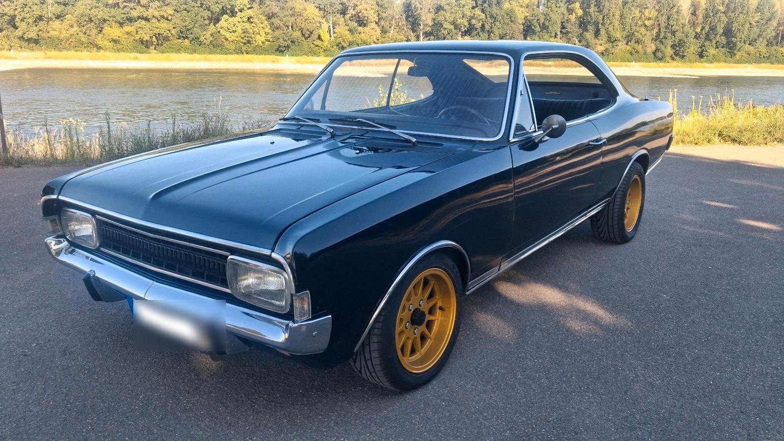 Opel Commodore