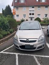 Opel zafira 1.9 diesel 7 Sitzer 138500 Km - Opel Zafira aus 2007 mit Diesel-Antrieb