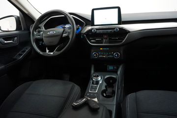 Ford Kuga - 10