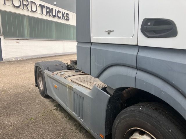 Fahrzeugabbildung Mercedes-Benz Actros 1845 LS *AHK*Navi*Standh.*AUT*Xenon*Luft