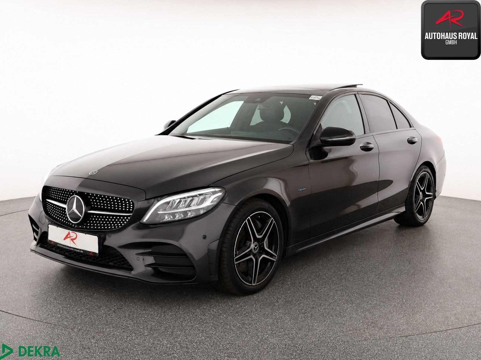 MERCEDES-BENZ C 300 de 3x AMG NIGHT AIRMATIC,PANO,WIDE,DISTRO