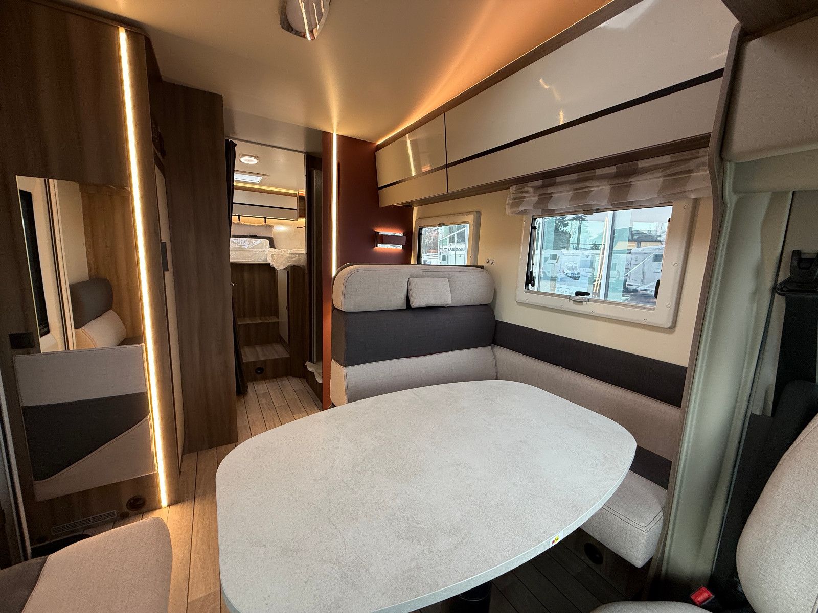 Fahrzeugabbildung Roller Team Kronos 284 M