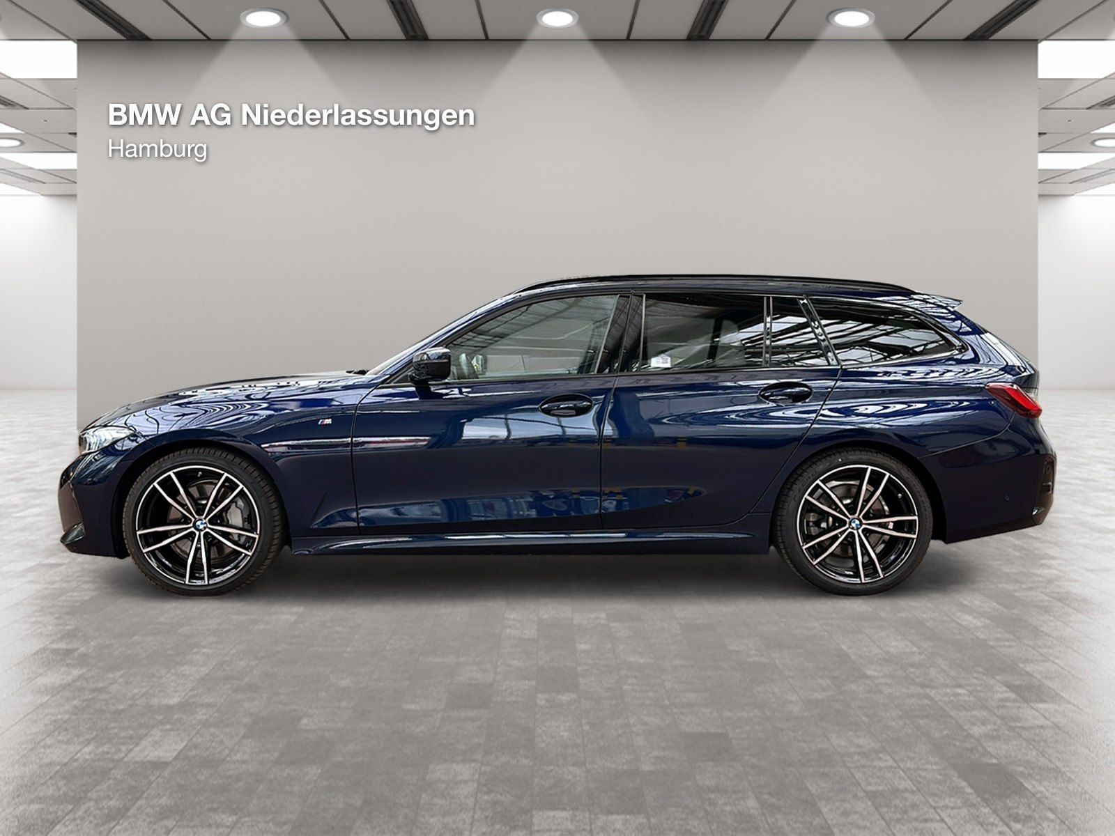 BMW 330i xDrive Touring M Sport Harman K Kamera LED foto 2