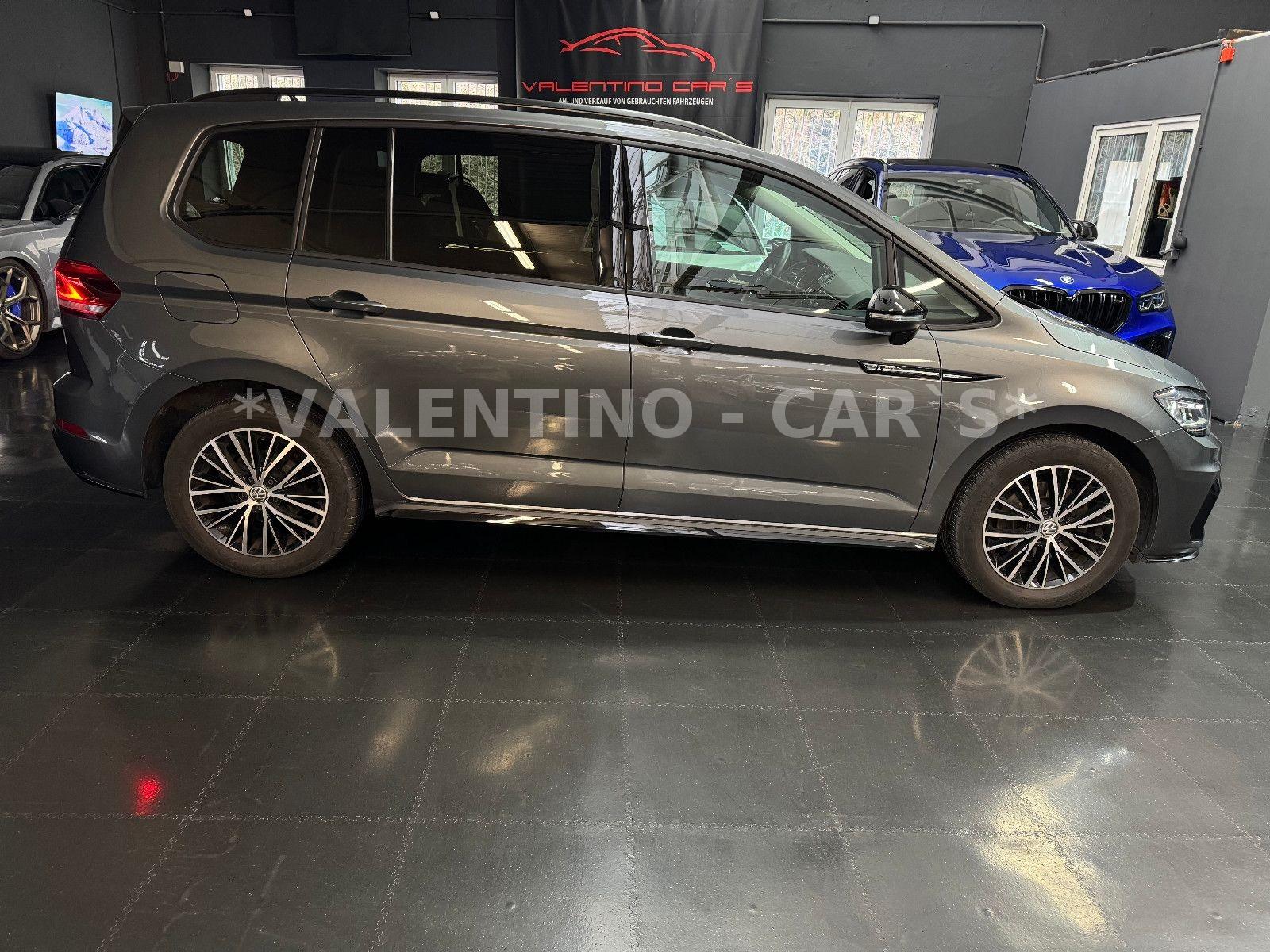 Volkswagen Touran Highline R-Line/DSG/Massage/Navi/LED/Temp