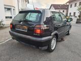Volkswagen Golf  3 1.6 GT Special GT Klima Scheckh. Tüv neu - VW Gebrauchtwagen von 1995
