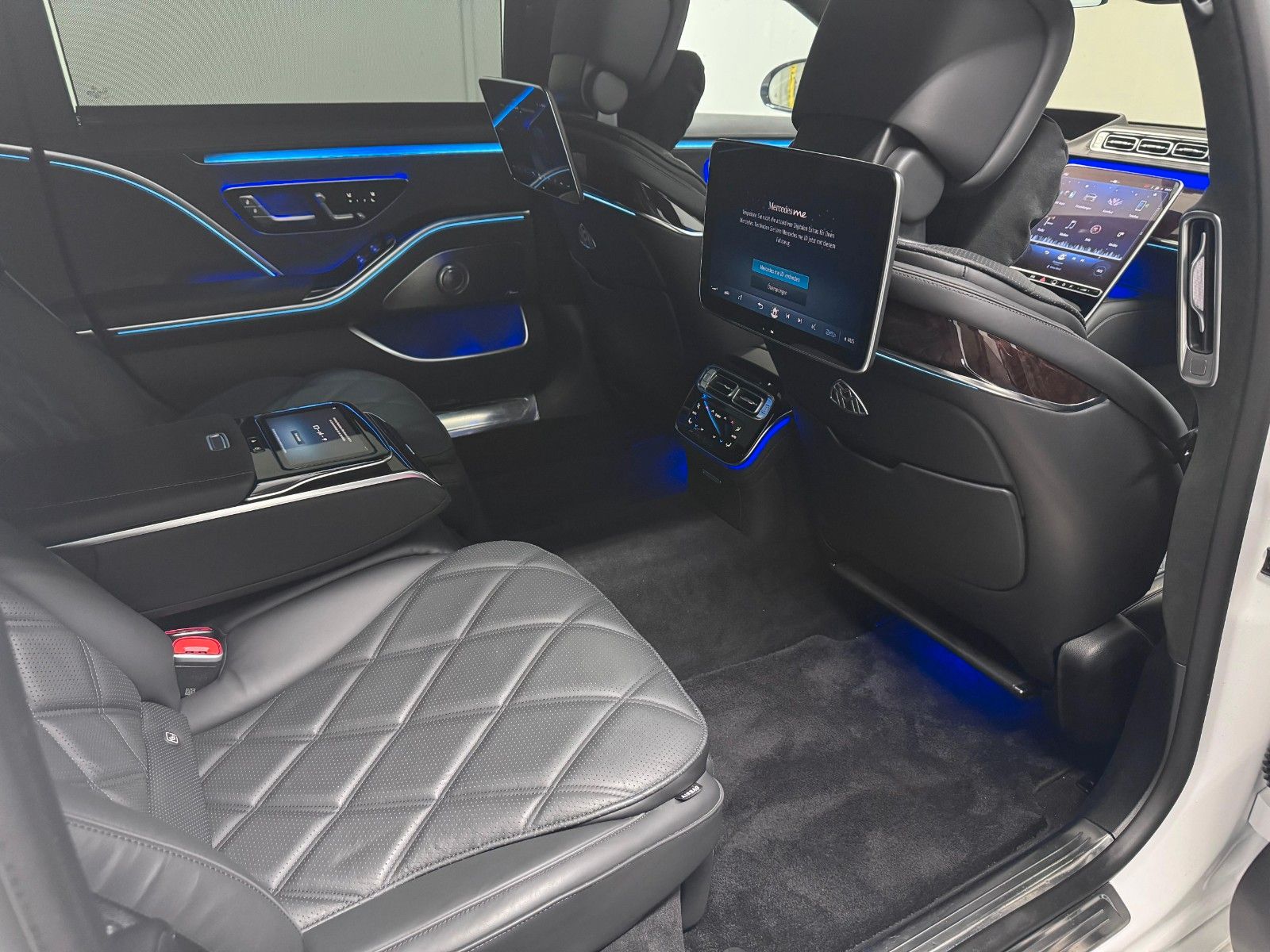 Fahrzeugabbildung Mercedes-Benz S 680 Maybach *Chauffeur*HEADUP*EXECUTIVE*