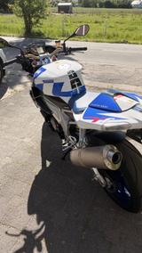 Aprilia RSV 1000 Tuono