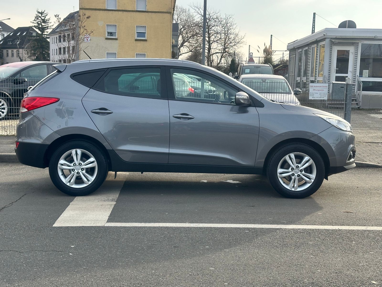Fahrzeugabbildung Hyundai ix35 COMFORT 2WD*AHK*