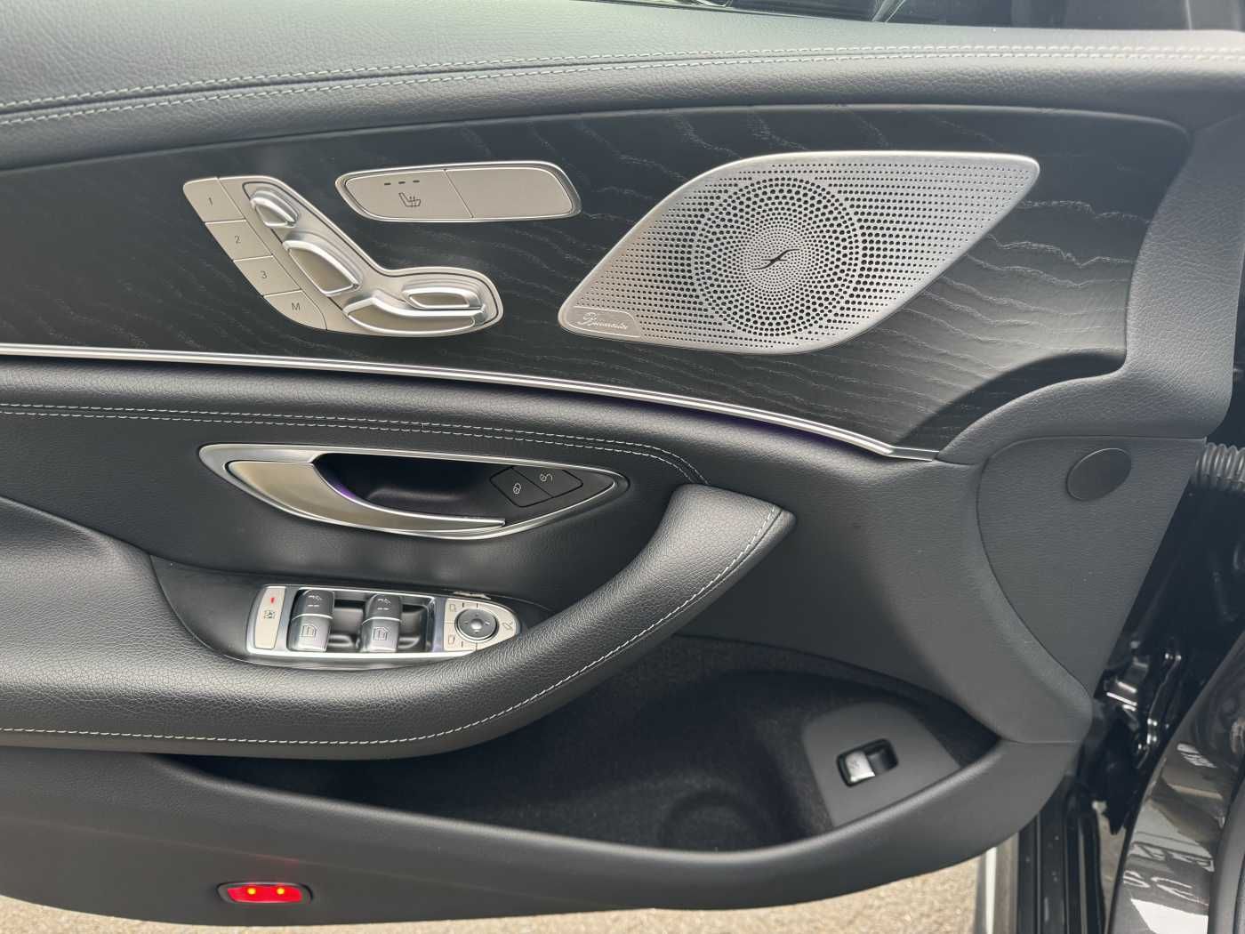 Fahrzeugabbildung Mercedes-Benz CLS 400d AMG+Burmester+AirM+360+ Memory+Night