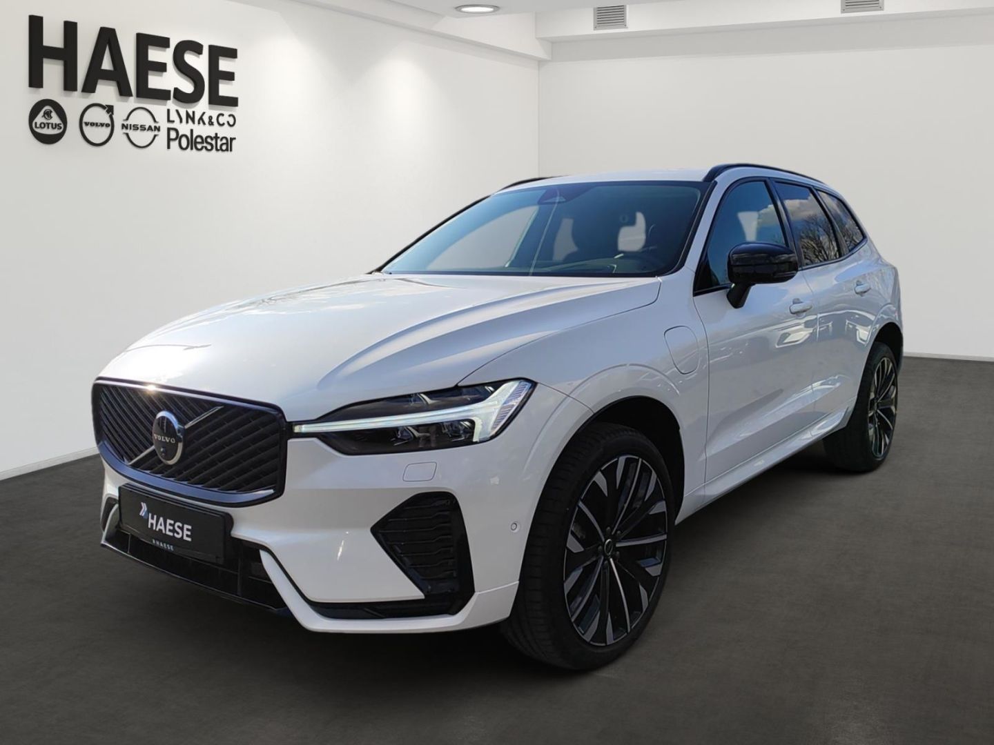 Volvo XC60 T6 Ultra Dark Plug-In Hybrid AWD Facelift H