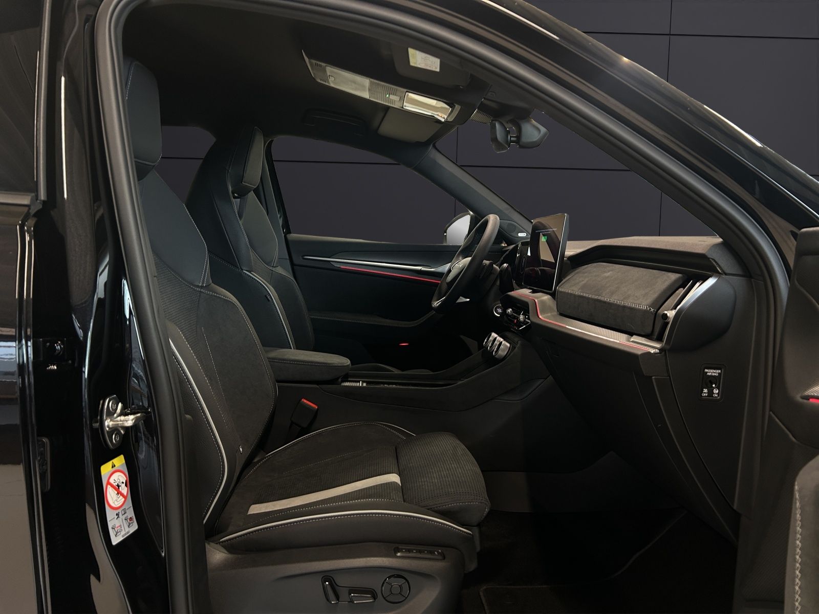Fahrzeugabbildung SKODA Kodiaq 2.0 TDI 142 kW 4x4 Sportline AHZV MATRIX