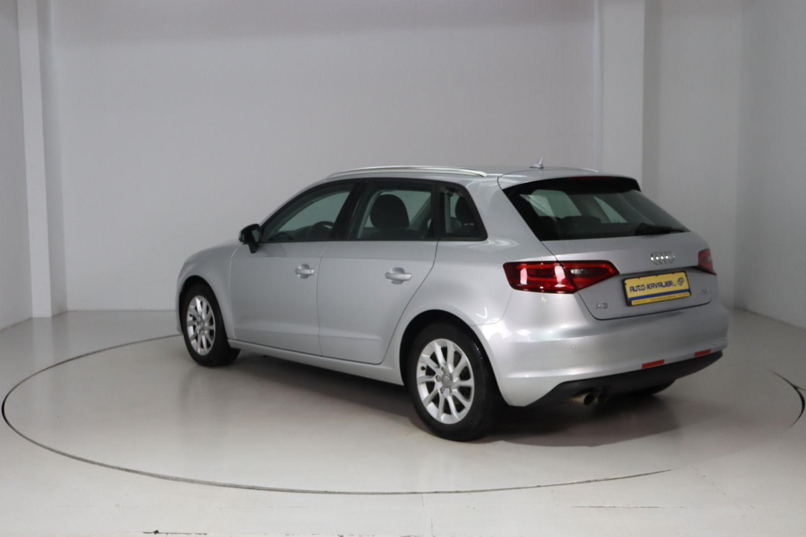 Fahrzeugabbildung Audi A3 1.4 TFSI Ambiente Sportback * Navi * Bi-Xenon