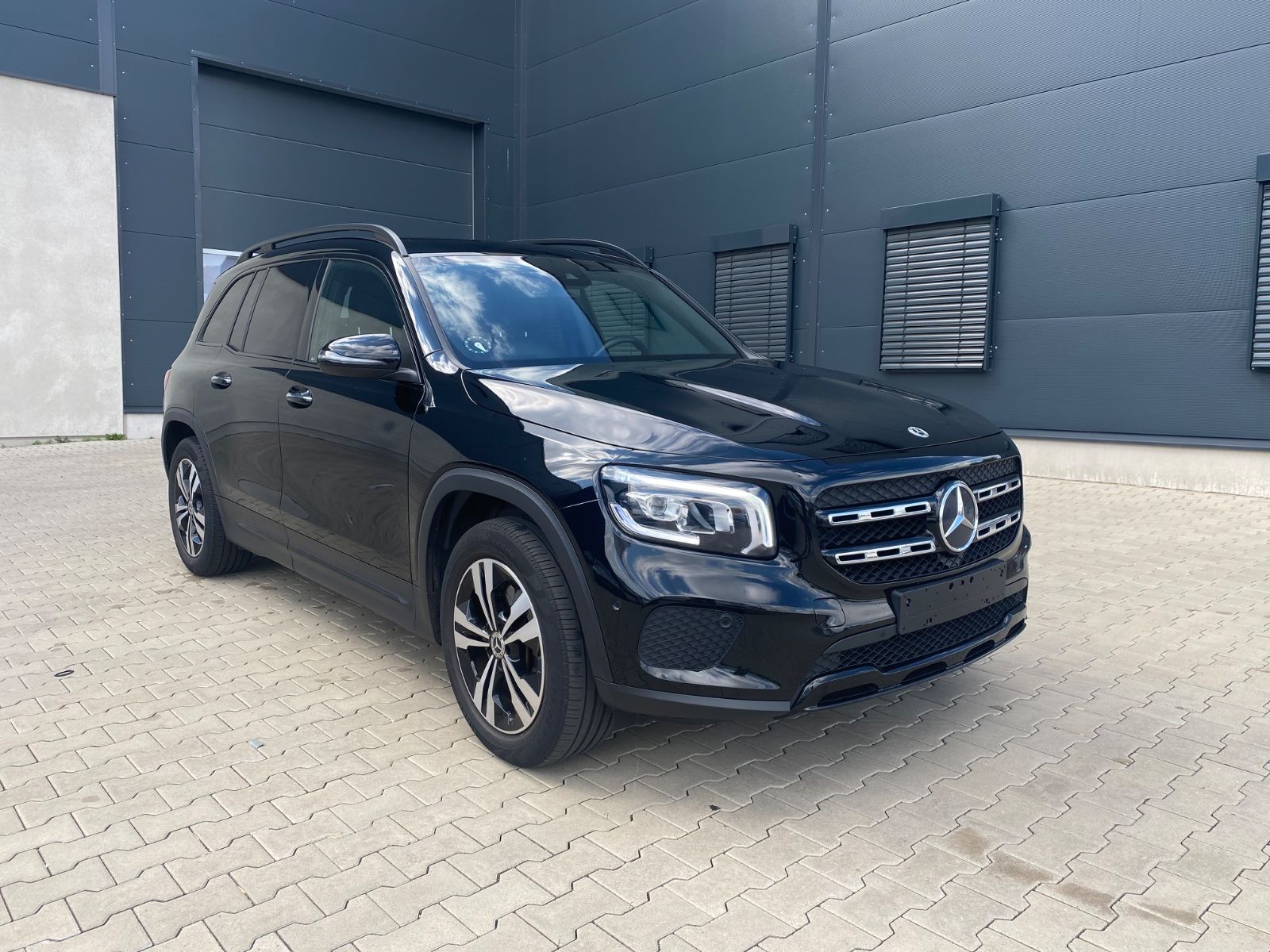 Mercedes Mercedes-Benz GLB 220 TEMPO AHK KAMERA LED ACC