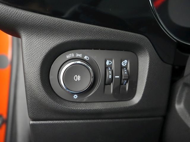 Corsa-e F EDITION 50kWH AT+SITZHEIZUNG+PARKPILOT