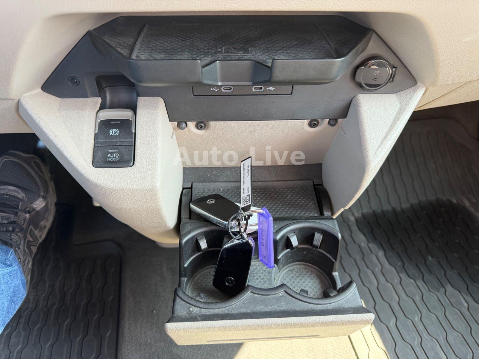 Volkswagen T7 2.0 TDI Multivan*DSG*7x SITZ*PANO*VIR*LED*AHK