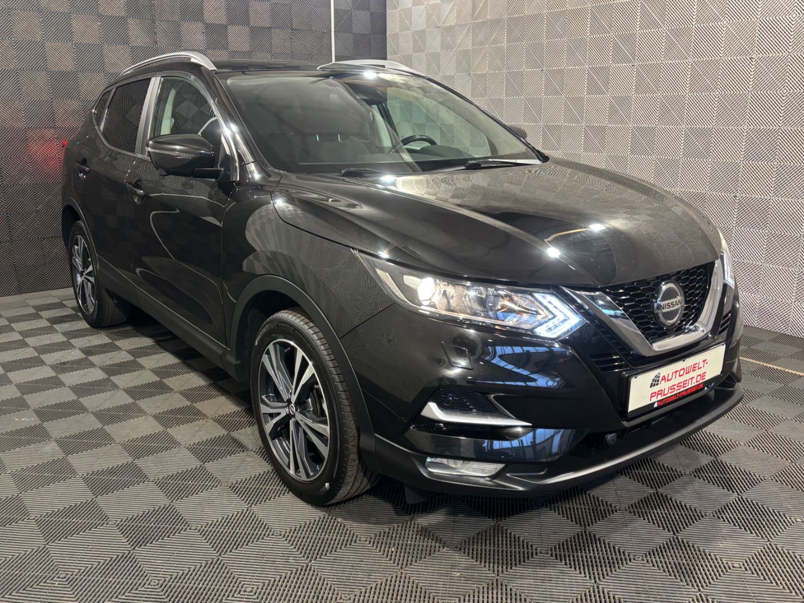 Gebrauchtwagen Nissan Qashqai Qashqai 1.3*N CONNECTA*360°-PANO-TEMPO-BLUETOOTH in Horb am Neckar