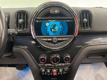 MINI Countryman D (Cooper) - 12