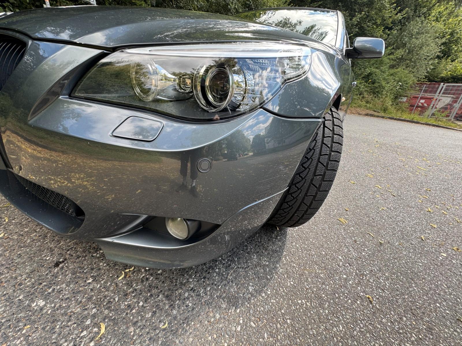 BMW 530 2007 — rear view