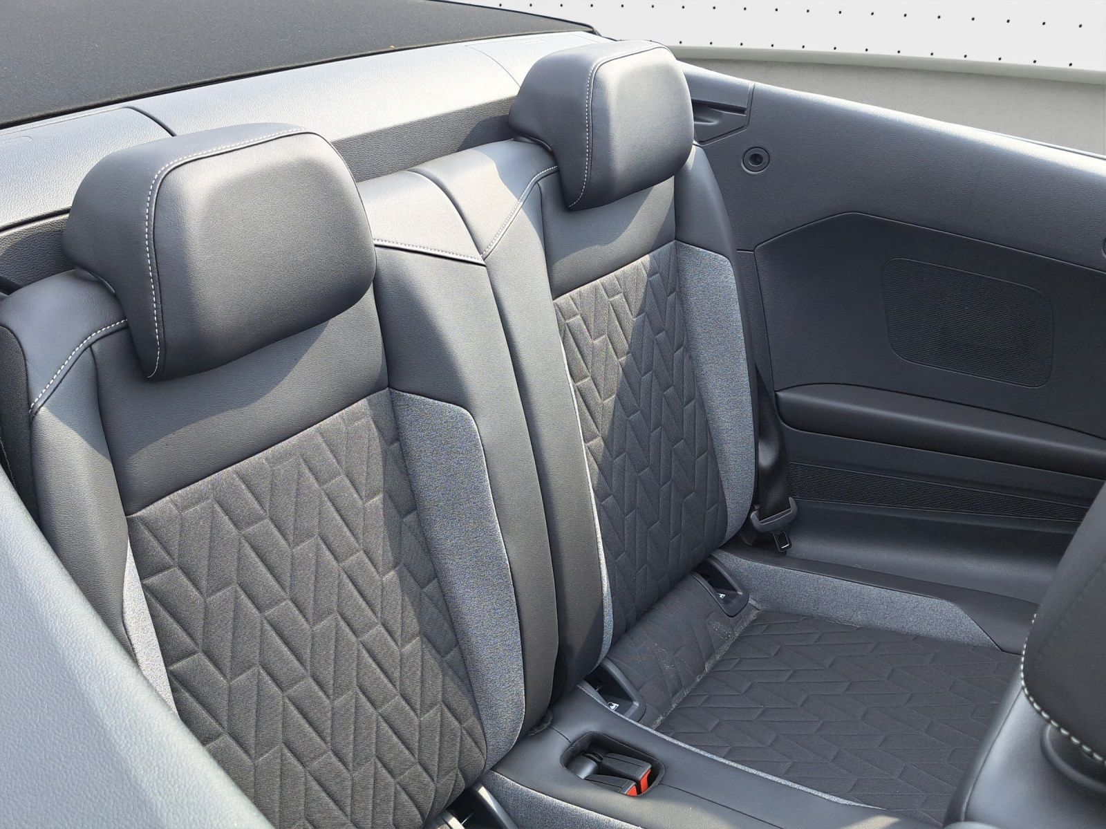 Volkswagen T-Roc - Bild 16
