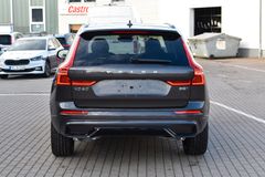 Fahrzeugabbildung Volvo XC60 Ultimate Dark AWD *Luft*STHZ*360*B&W*PANO