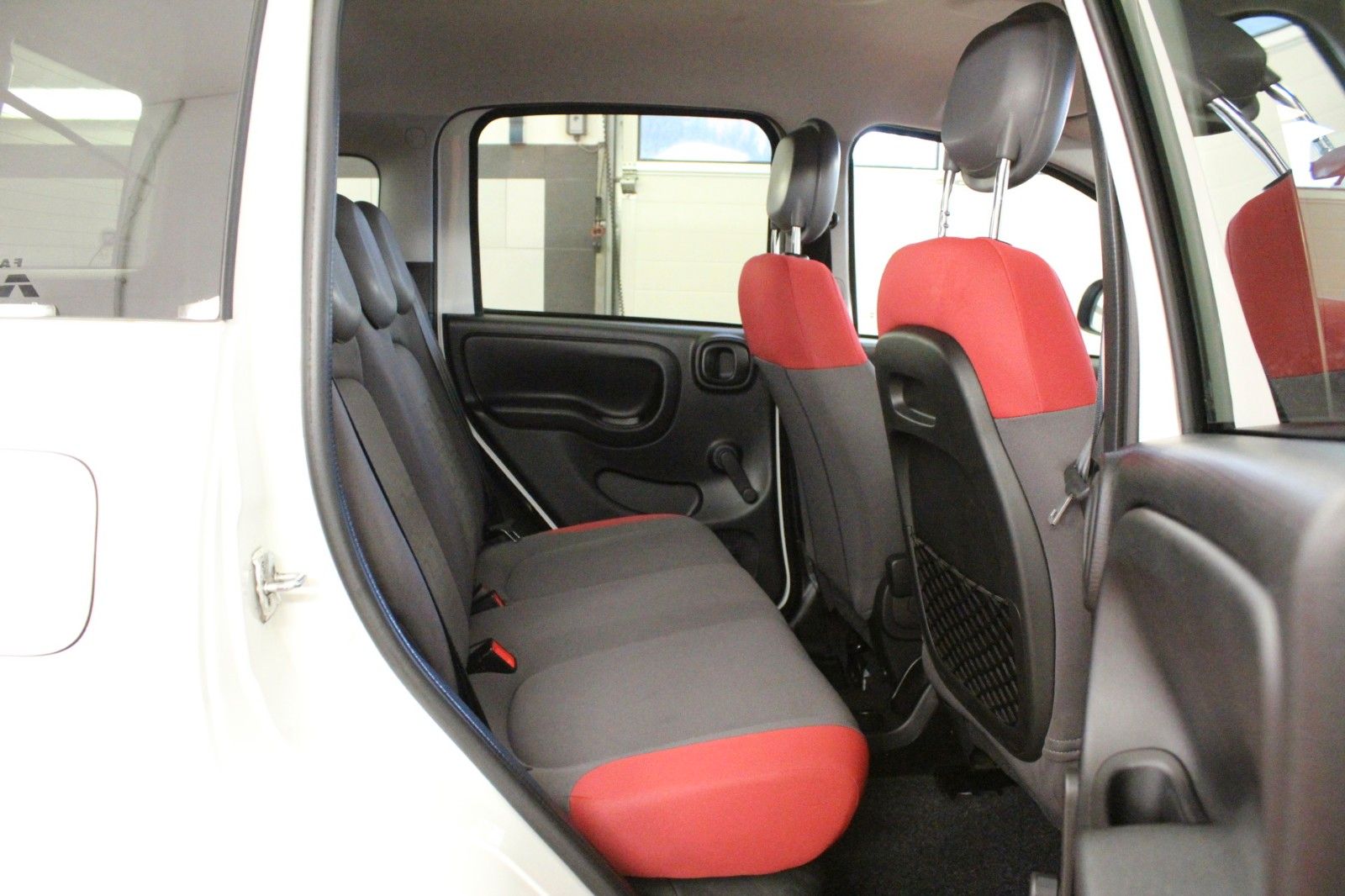 Fahrzeugabbildung Fiat Panda  Lounge 1.2