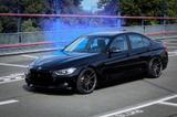 BMW F30 320i Luxury Line - BMW 320: F30