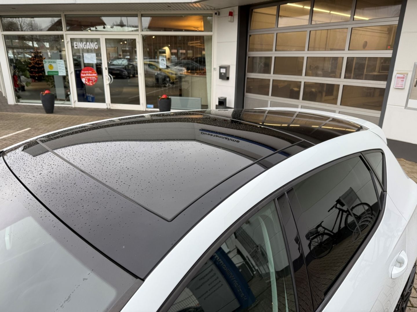 SEAT Leon FR Sportpaket El. Panodach Navi Leder Sound - Image 11