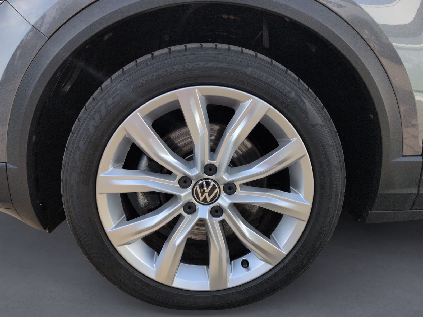 T-Roc 2.0 TSI 4M DSG Sport STHZ+KAMERA+LEDER