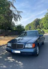 Mercedes-Benz 500 - blaue Mercedes-Benz 500