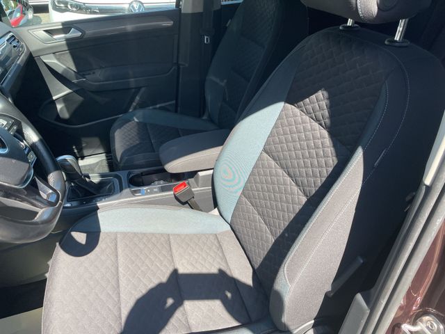 Touran IQ Drive TDi DSG Navi 7S ACC