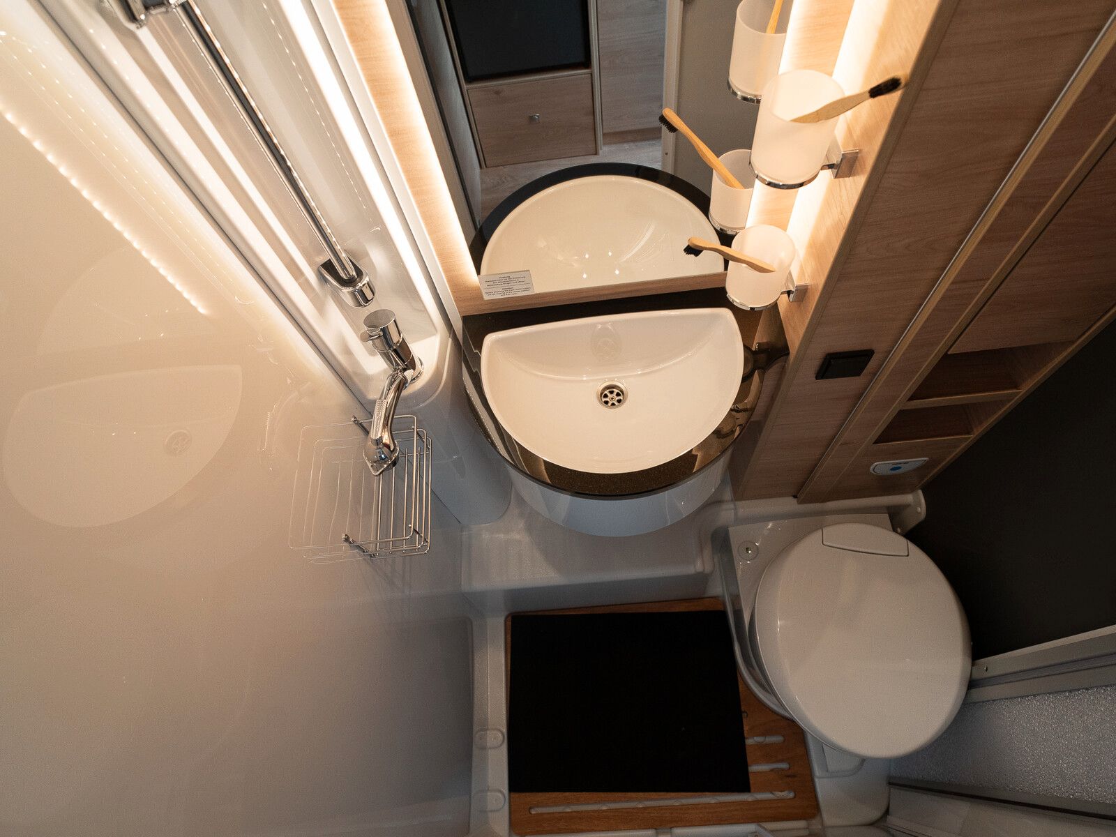 Fahrzeugabbildung Dethleffs Globebus Camp T 1