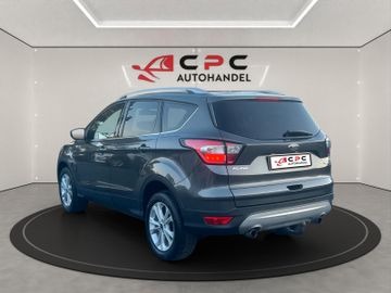 Ford Kuga - 8