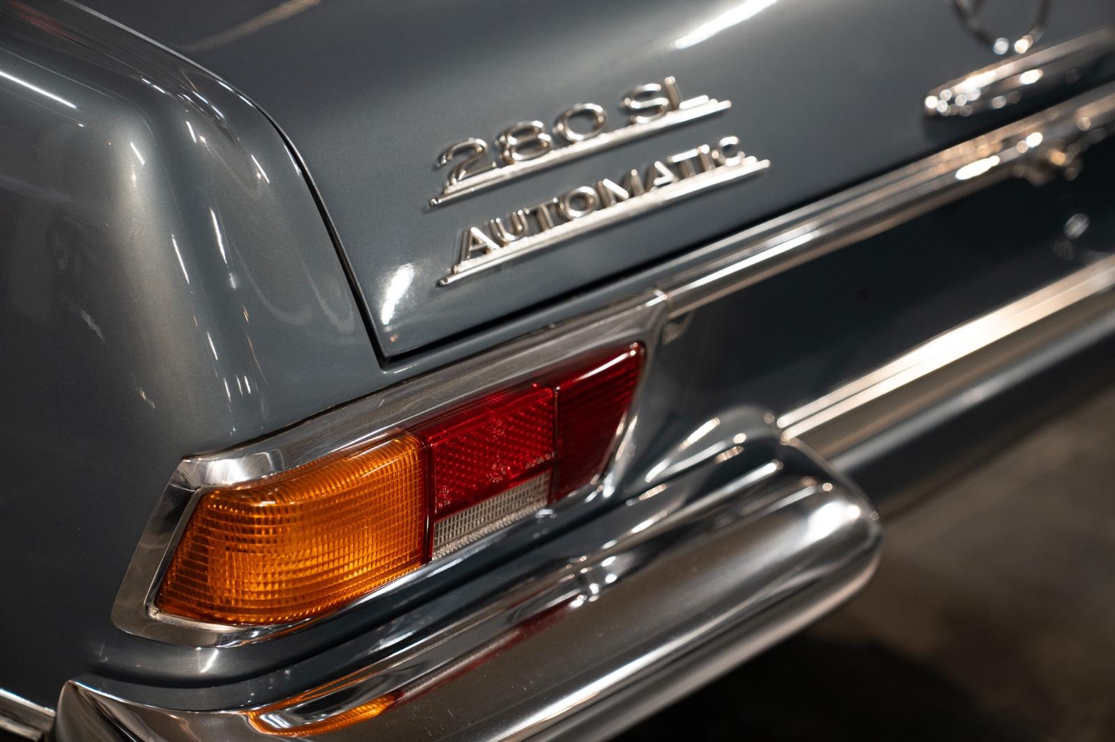 Mercedes-Benz 280 SL W113 PAGODE-BRD-PAPPDECKELBRIEF-RESTAUR.