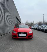 Audi TT Coupe 2.0 TDI quattro  SLINE / BOSE SOUND - Audi TT: Sline